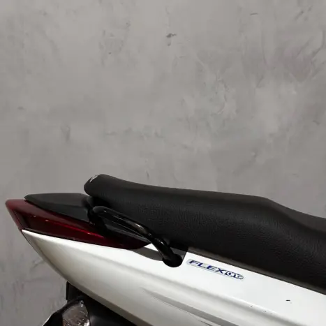 HONDA Biz 125 EX, Foto 3