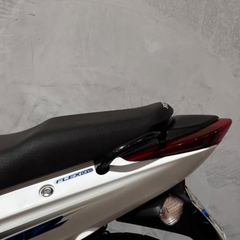 HONDA Biz 125 EX, Foto 9