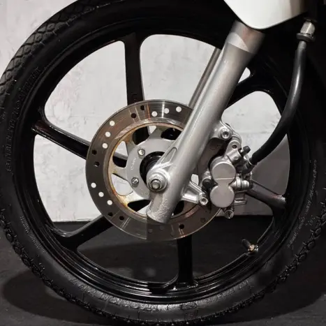 HONDA Biz 125 EX, Foto 13