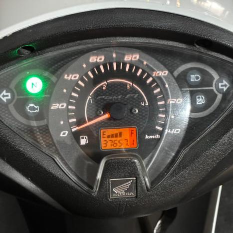 HONDA Biz 125 EX, Foto 15