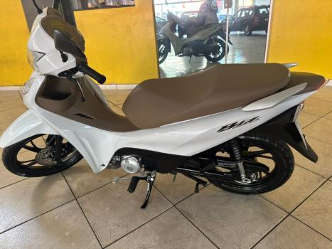 HONDA Biz 125 EX, Foto 2