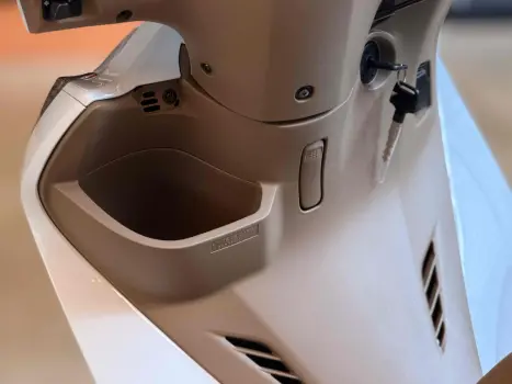 HONDA Biz 125 EX, Foto 7