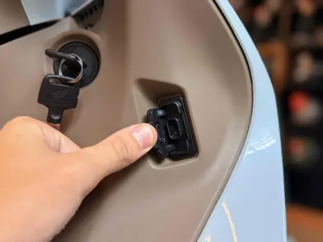 HONDA Biz 125 EX, Foto 9