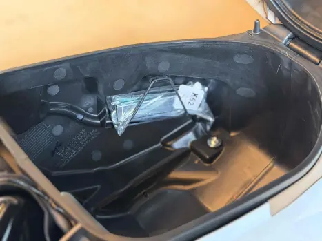 HONDA Biz 125 EX, Foto 14