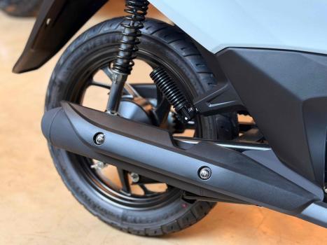 HONDA Biz 125 EX, Foto 3