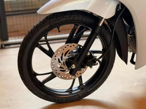 HONDA Biz 125 EX, Foto 9