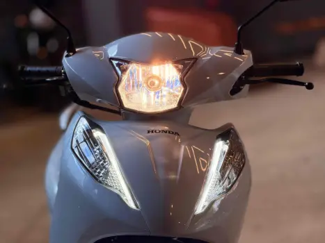 HONDA Biz 125 EX, Foto 15