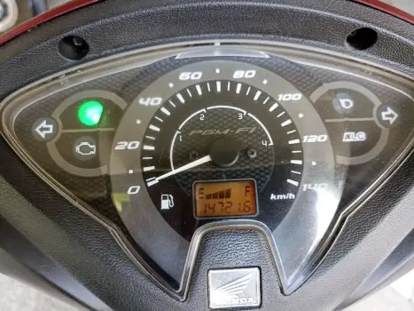 HONDA Biz 125 EX, Foto 7