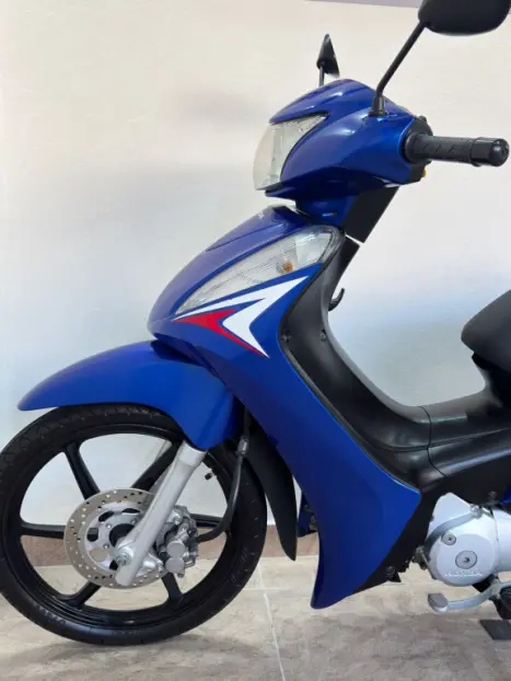 HONDA Biz 125 EX, Foto 2
