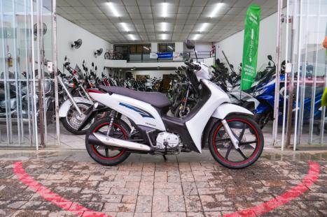 HONDA Biz 125 EX, Foto 2