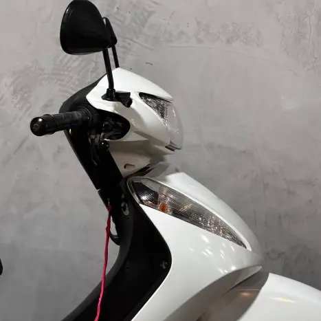 HONDA Biz 125 EX, Foto 7