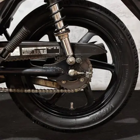 HONDA Biz 125 EX, Foto 10