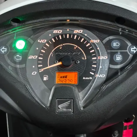 HONDA Biz 125 EX, Foto 16