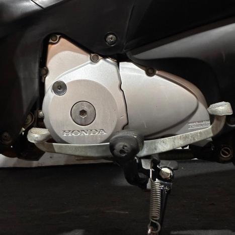 HONDA Biz 125 EX, Foto 5