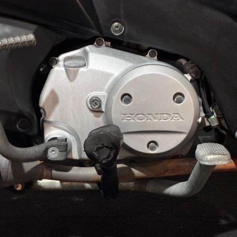 HONDA Biz 125 EX, Foto 14