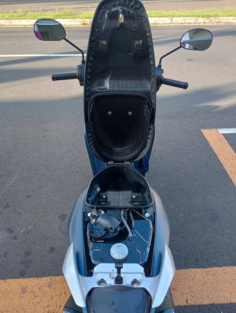 HONDA Biz 125 EX, Foto 5