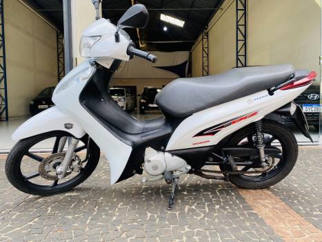 HONDA Biz 125 EX, Foto 2