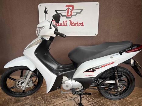 HONDA Biz 125 EX, Foto 2
