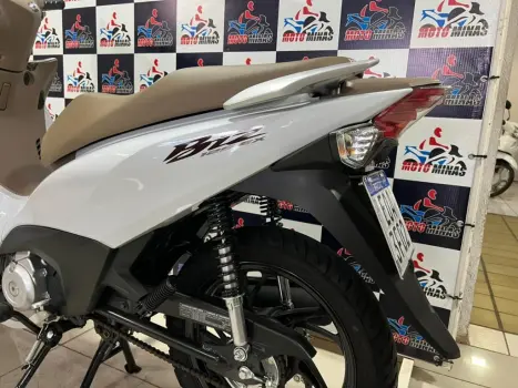 HONDA Biz 125 EX, Foto 3