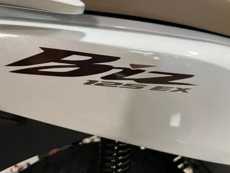 HONDA Biz 125 EX, Foto 6