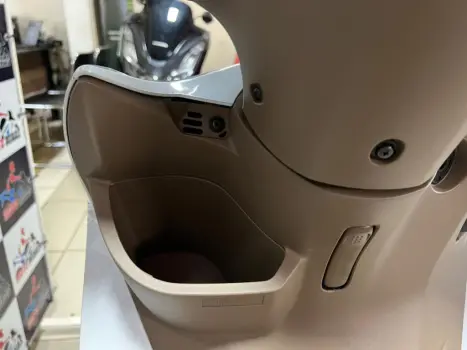 HONDA Biz 125 EX, Foto 7