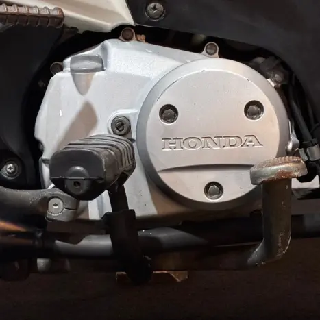 HONDA Biz 125 EX, Foto 5