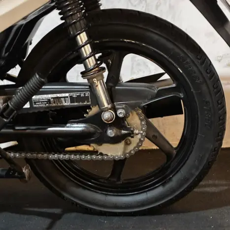 HONDA Biz 125 EX, Foto 11