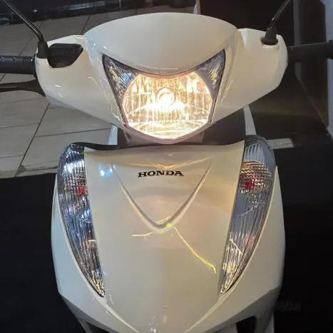 HONDA Biz 125 EX, Foto 17