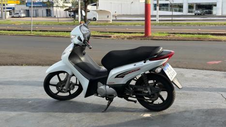 HONDA Biz 125 EX, Foto 2