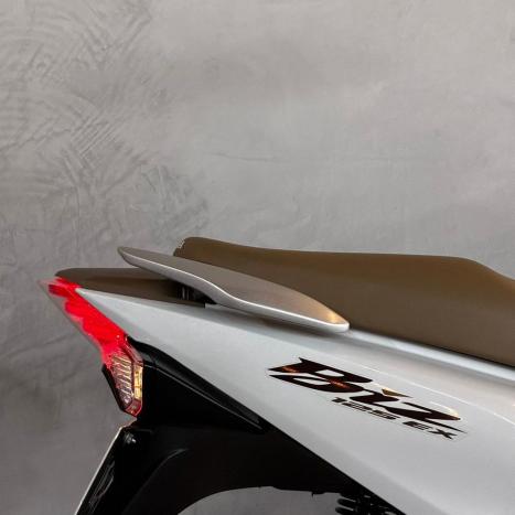 HONDA Biz 125 EX, Foto 3