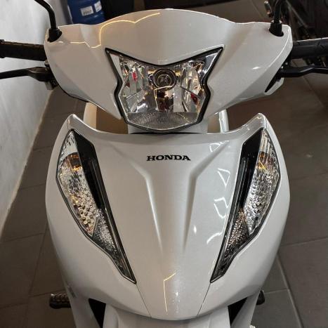 HONDA Biz 125 EX, Foto 16