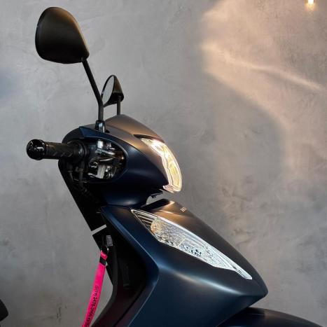 HONDA Biz 125 EX, Foto 6