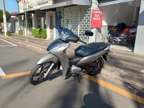 HONDA Biz 125 EX, Foto 2