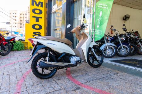 HONDA Biz 125 EX, Foto 4