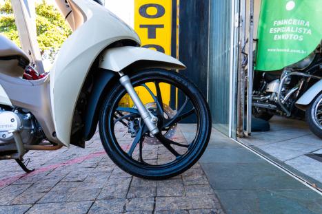 HONDA Biz 125 EX, Foto 5