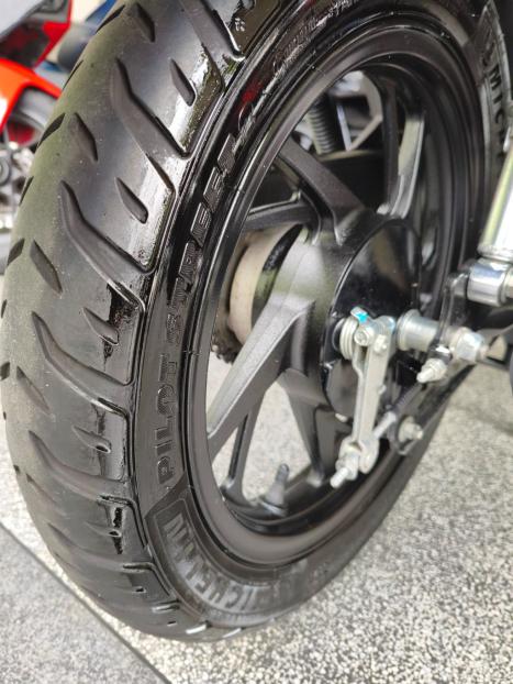 HONDA Biz 125 EX, Foto 11