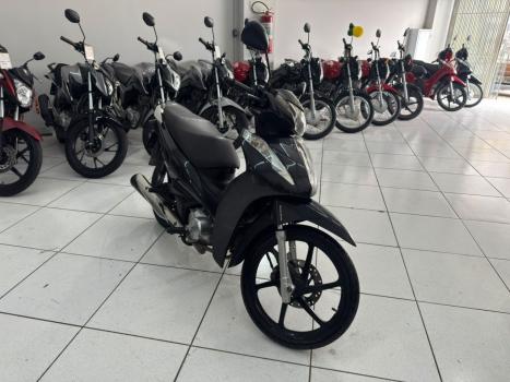 HONDA Biz 125 EX, Foto 4