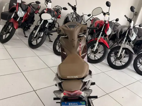 HONDA Biz 125 EX, Foto 5