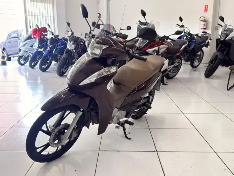 HONDA Biz 125 EX, Foto 8