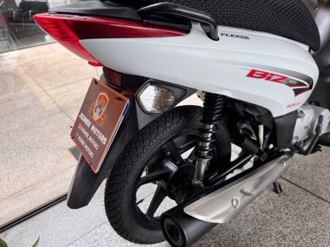 HONDA Biz 125 EX, Foto 8