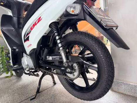 HONDA Biz 125 EX, Foto 15