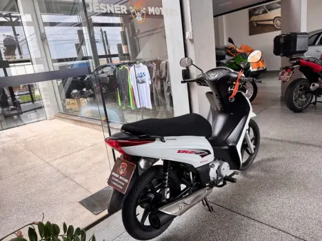 HONDA Biz 125 EX, Foto 17