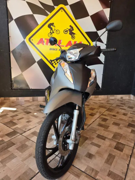 HONDA Biz 125 EX, Foto 6