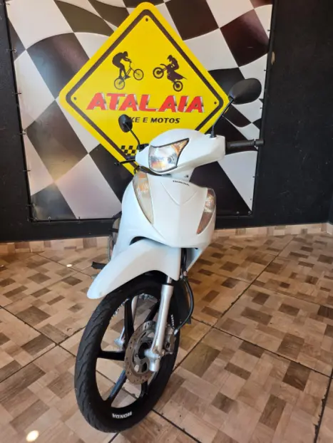 HONDA Biz 125 EX, Foto 4