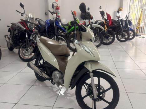 HONDA Biz 125 EX, Foto 7