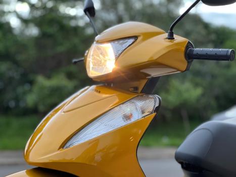 HONDA Biz 125 EX, Foto 11