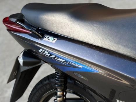 HONDA Biz 125 EX, Foto 6