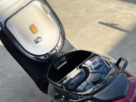 HONDA Biz 125 EX, Foto 8