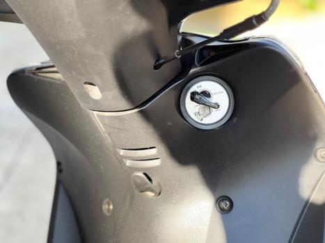 HONDA Biz 125 EX, Foto 9