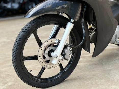 HONDA Biz 125 EX, Foto 13